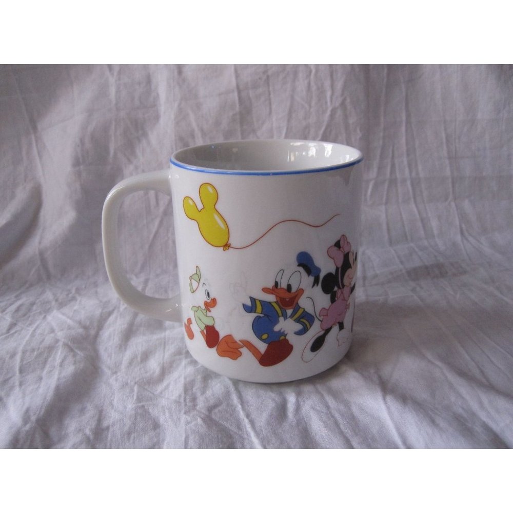 Vintage Mickey Mouse‎ Minnie Goofy Disney DisneyLand Japan Coffee Mug Cup RARE